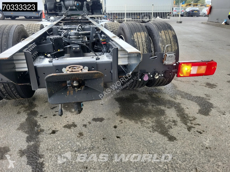 Camion Volvo 460  6X2 chassis Full Air...