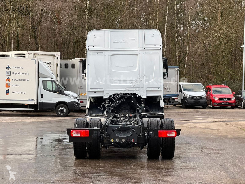 Kamion DAF 480 FA 4x2 Fahrgestell Blatt-/Luft...