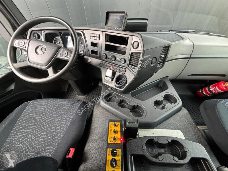 Camion Mercedes PORTEUR 2543 6x2 bras Dalby