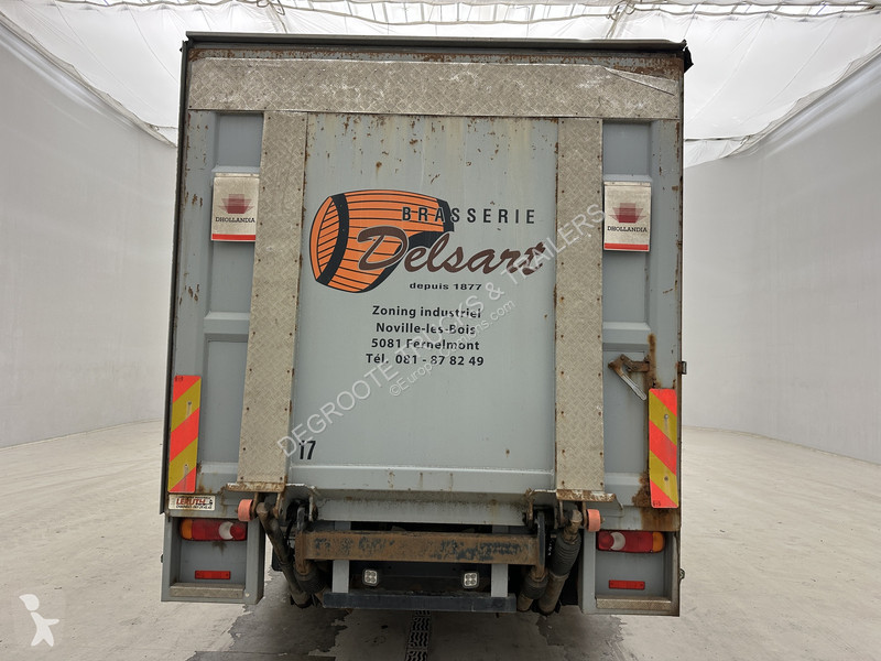 شاحنة Volvo FL 240