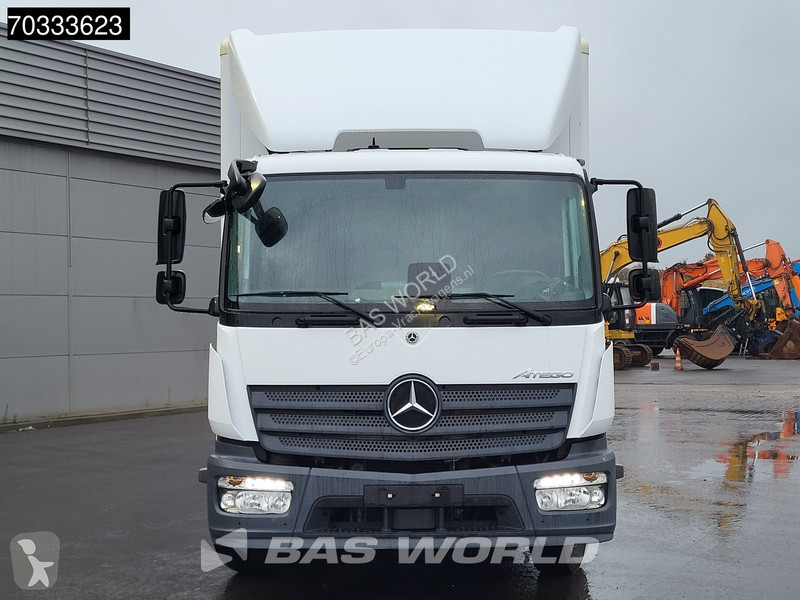 Camion Mercedes 1223 4X2 12tonner Automatic...
