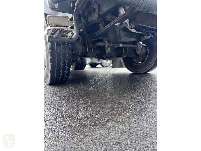 Camión Renault  TARIERE D16K280 4X4