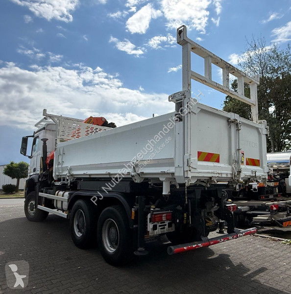 Camion Mercedes 3342 6X6 Palfinger 30002