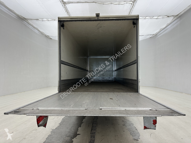 Vrachtwagen Mercedes