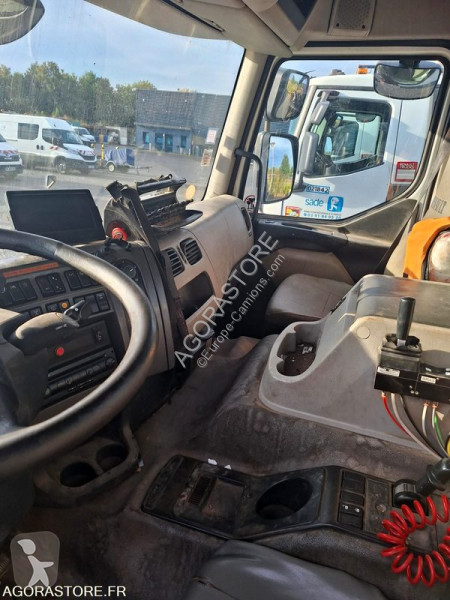 Camión Renault KERAX
