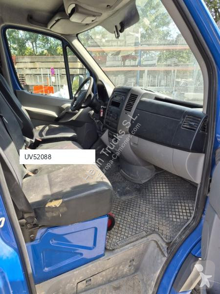 Vrachtwagen Mercedes 516 CDI