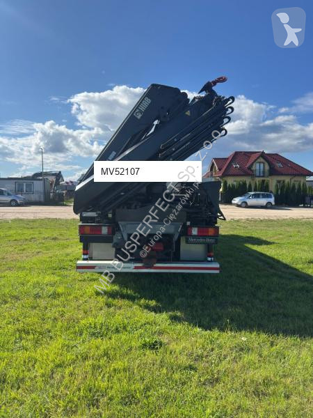 Vrachtwagen Mercedes 166XS