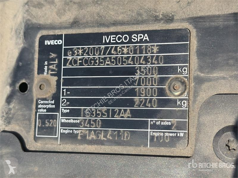 Camion Iveco 19-8,5 HQ 19 m on Iveco 35-140...