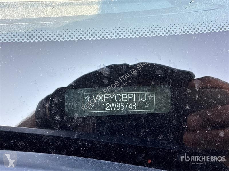 Camión Opel 2.2 103 KW DOKA PR L3