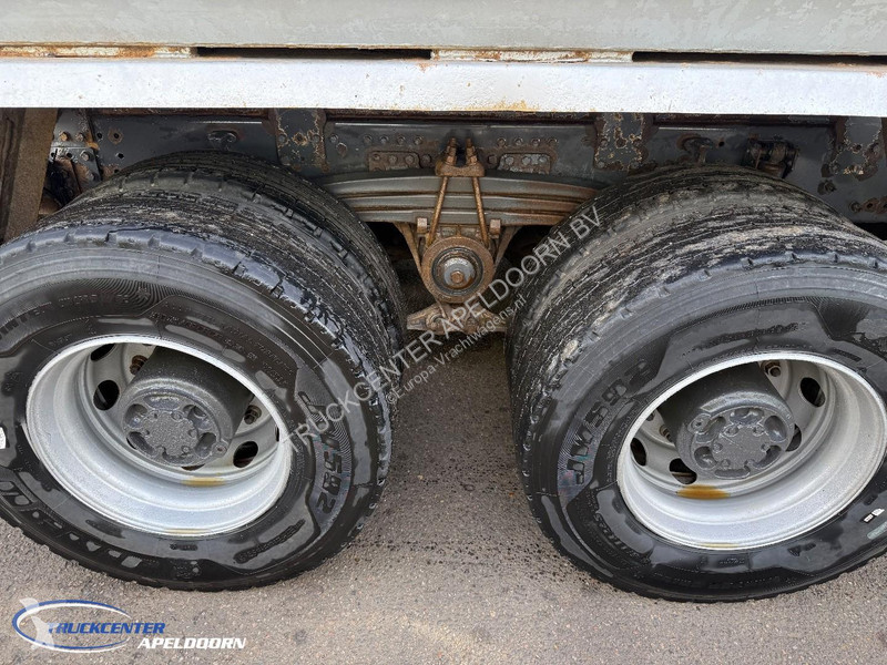 Kamion Volvo 520 6x4 Hub reduction, Leaf spring