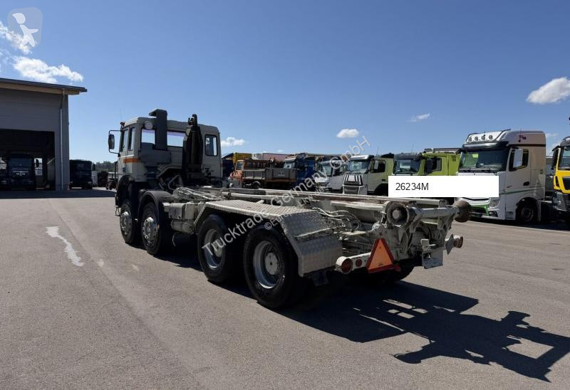 Camión Iveco 676 300-30 AH