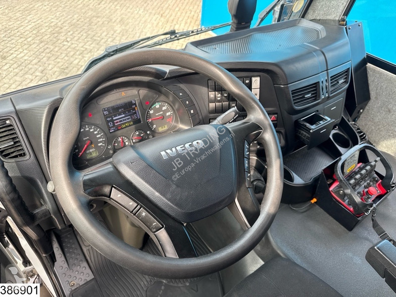 Camión Iveco 360 6x2, EURO 6, Palfinger, Remote