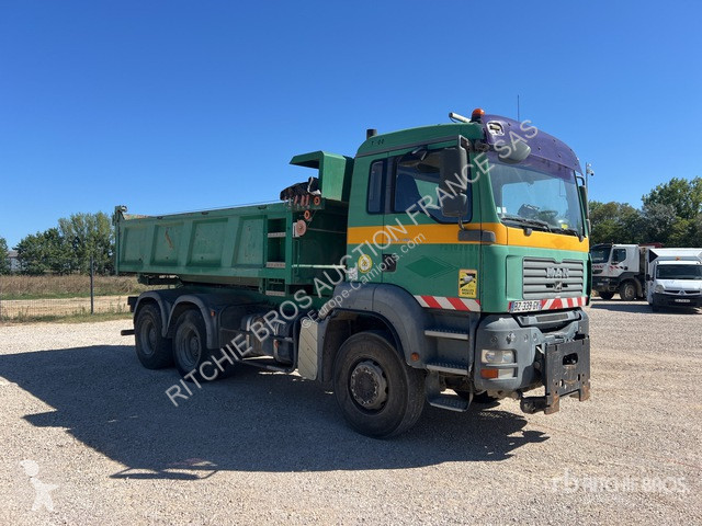 Camión MAN 33.360