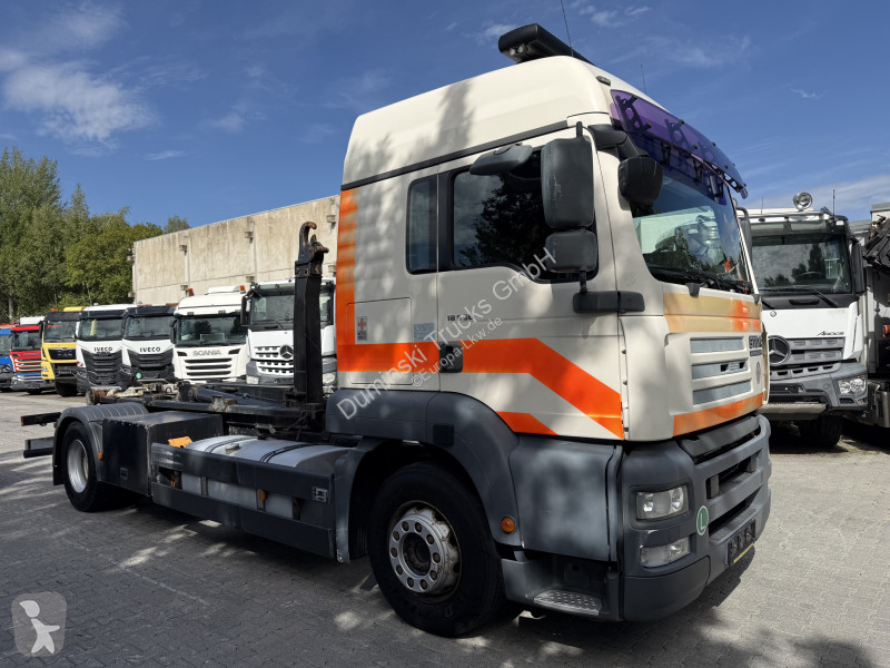 Camión MAN TGA 18.360 / Steyr 18S36 Rotes Kreuz