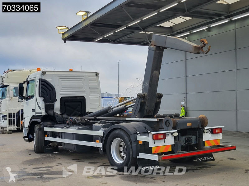 Camión Volvo 480  4X2 hooklift Automatic VEB...