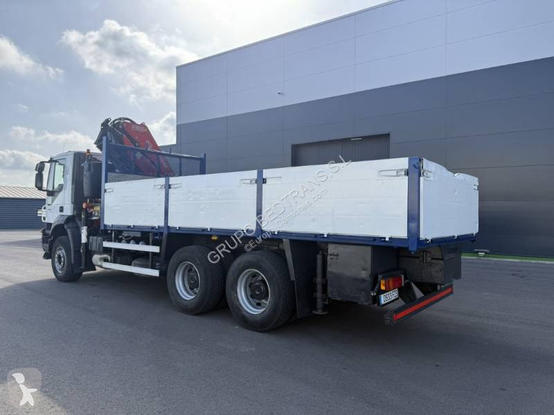 Camión Iveco 360