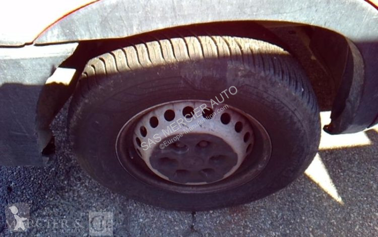 Kamion Iveco 35C12
