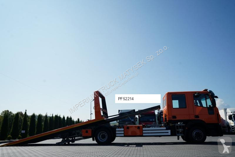 Camión Iveco EUROCARGO / LAWETA HYDRAULICZNA /...