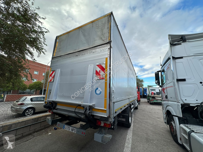 Camión Mercedes  1833 L nR