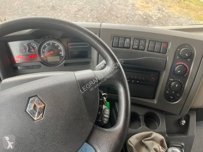 شاحنة Renault 220.12 DXI