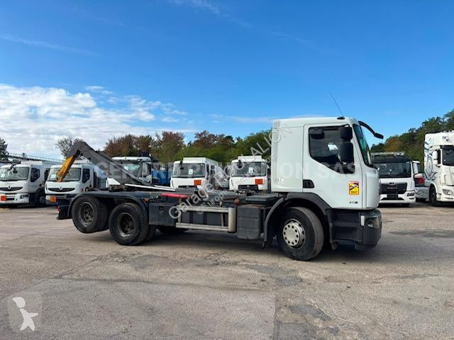 Vrachtwagen Renault 6X2 essieu relevable...