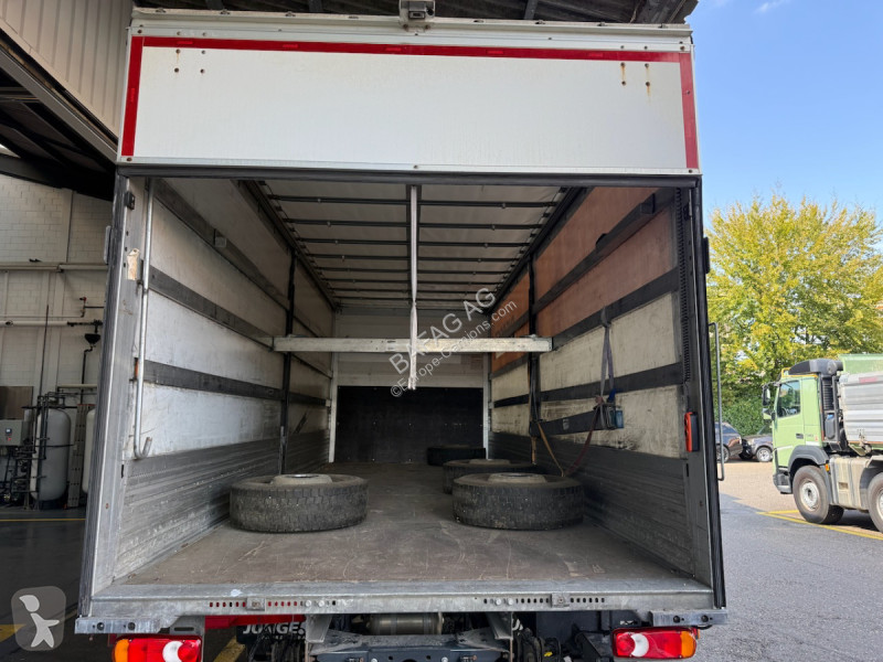Kamion Iveco 160e28 eurocargo
