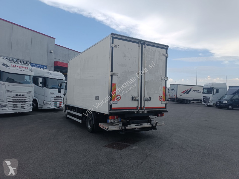 Грузовик DAF LF 230