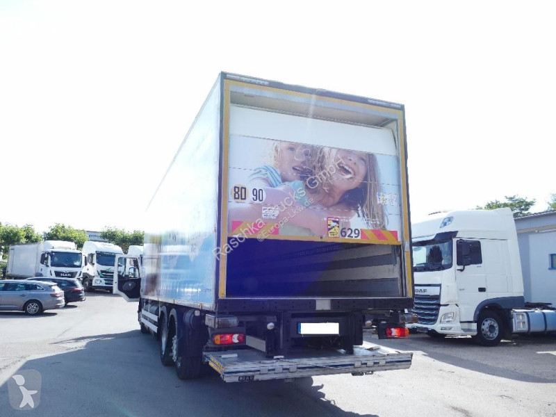 Kamion Renault Renault D Wide *CNG* 6x2 Chereau...