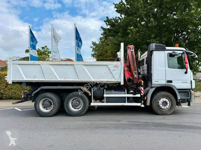 Kamion Mercedes 3336 /6x4/Kipper+Fassi...