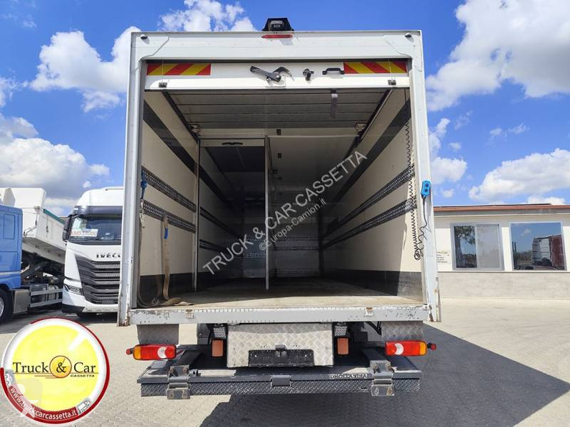 Kamion Iveco 140 E 22