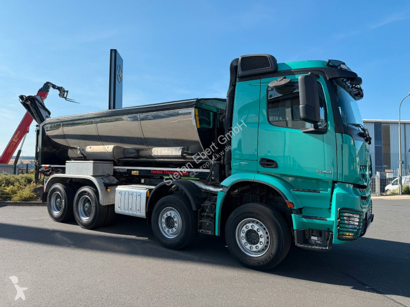 Kamion Mercedes 3251K 8x4 AMTEC Thermokipper...