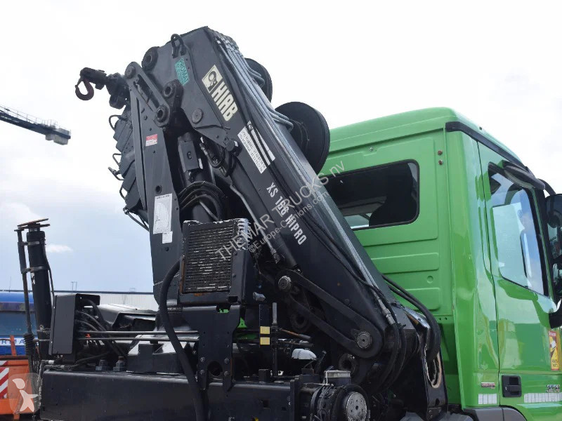 Kamion Mercedes 3236 Hooklift + Hiabcrane