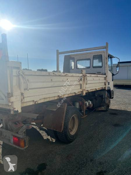 Kamion Iveco 100 E 15