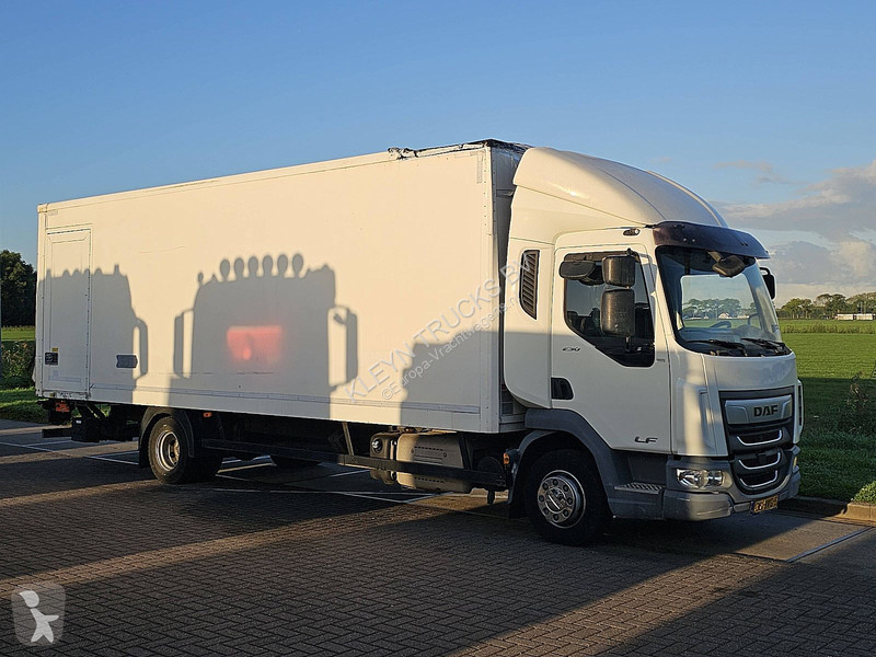 Camião DAF 230 11.9T AIRCO 6 CYL.