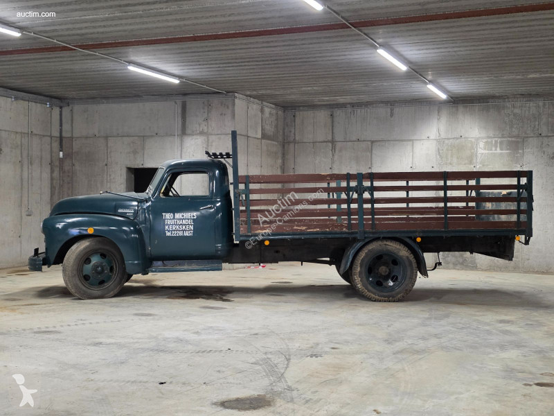 Teherautó Chevrolet tk4400