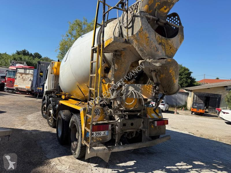 Beton Renault  KERAX 400