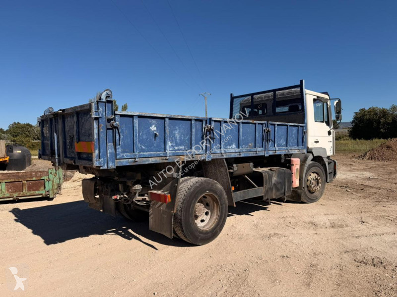 Camión MAN 360 A
