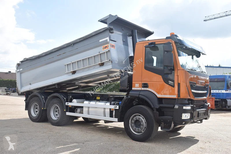 Camión Iveco 460 X-WAY