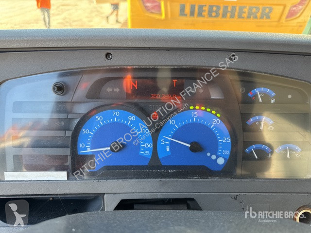 Camión Renault 220 dCi