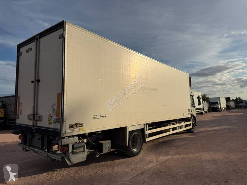 Camión Volvo 290