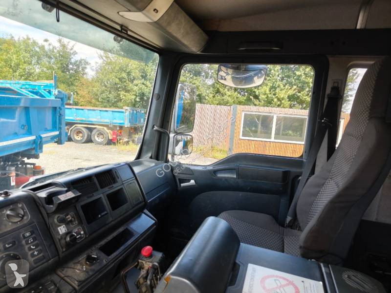 MAN 26.350 truck