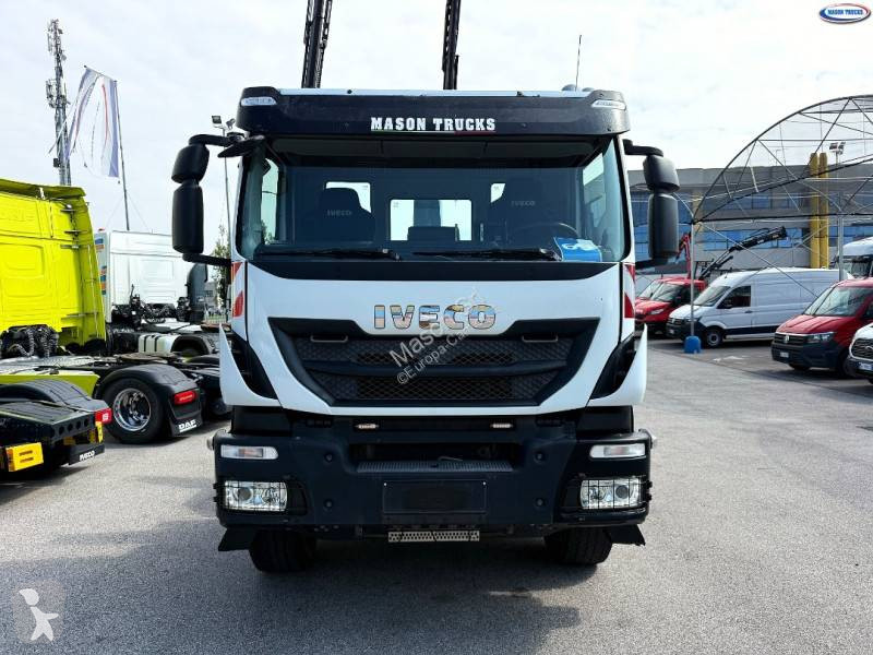 Camião Iveco 450