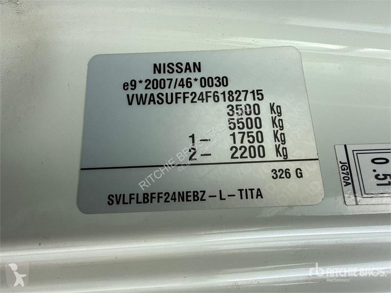 Camion  PNT205 NHD 18.1 m on Nissan Cabstar...