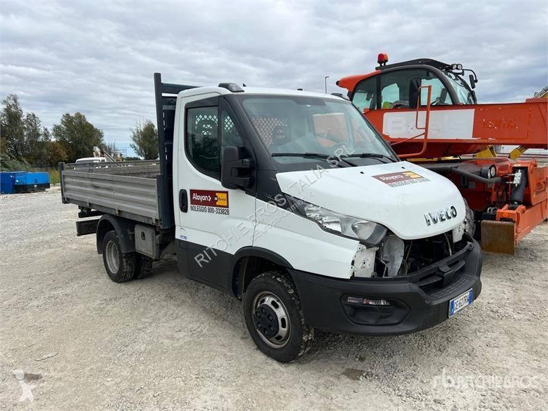 Camion Iveco 35-120 Dump Truck (Inoperable)