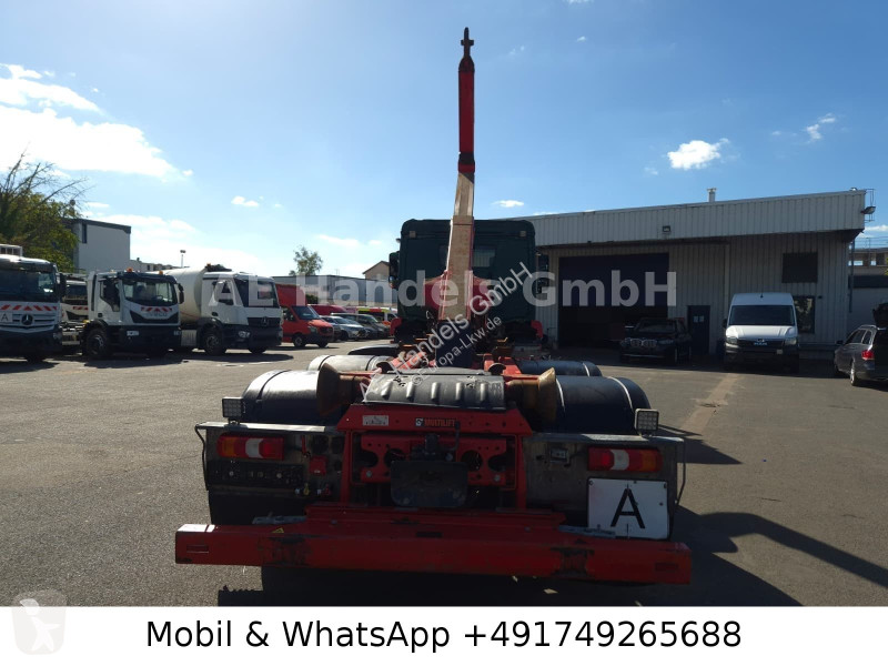 Camion Mercedes III 2540 M Hiab...