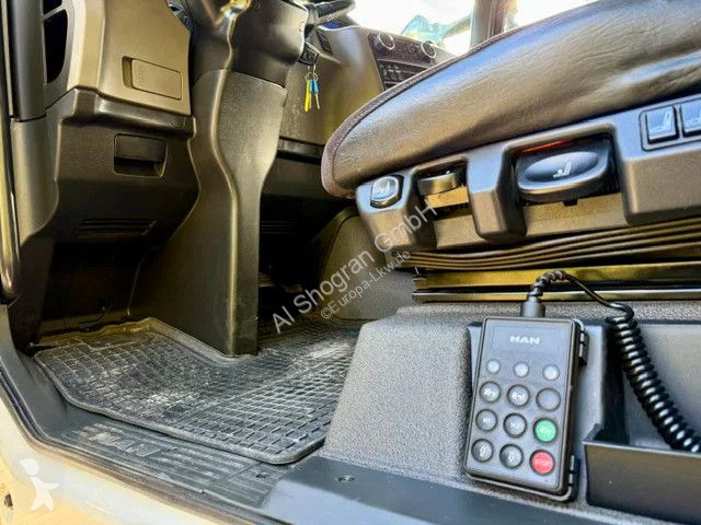 Camion MAN 26.510...