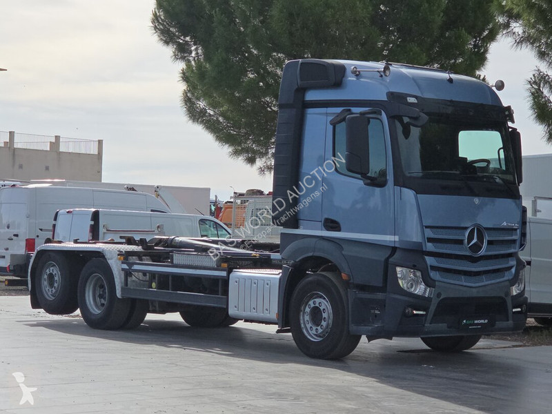 Lastbil Mercedes 2648