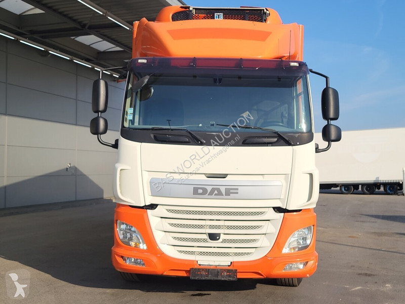 شاحنة DAF 330