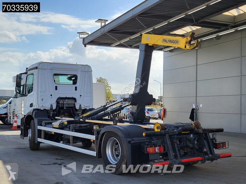 Camion Mercedes 1830 4X2 Palfinger T15-31 MPA...