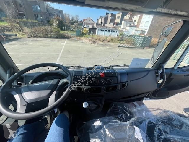 Camião Iveco ML150E24WS